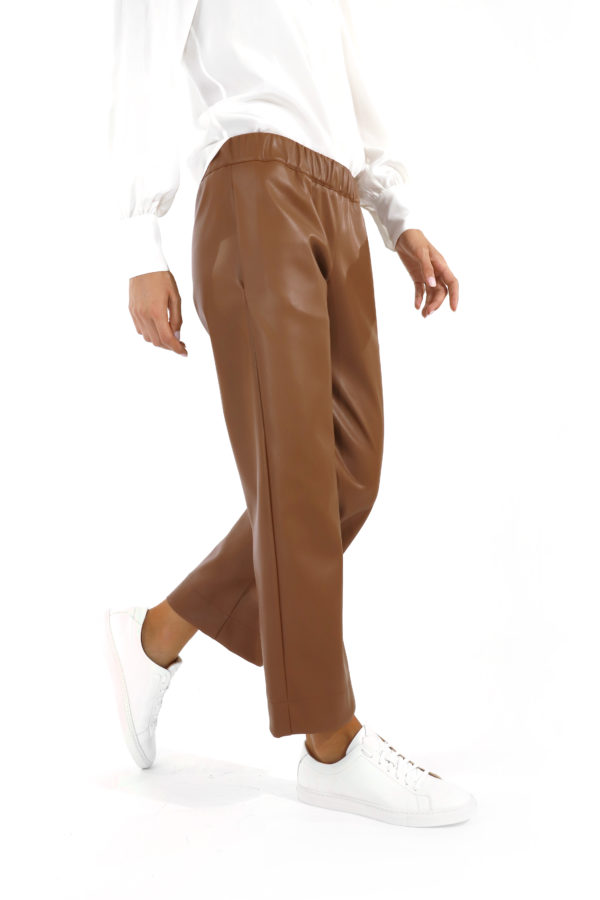 Pantalone elastico, LUCAS