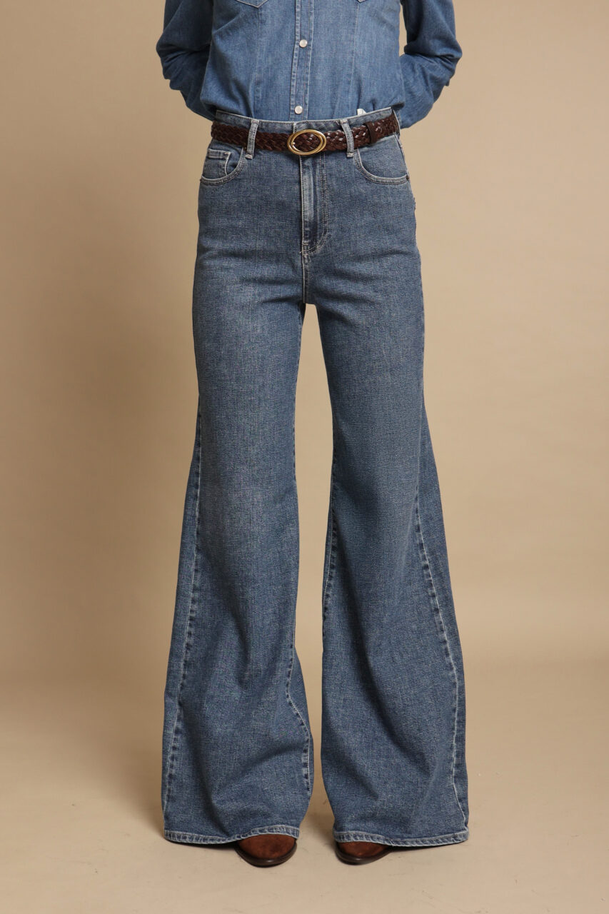 JEANS FW26 52