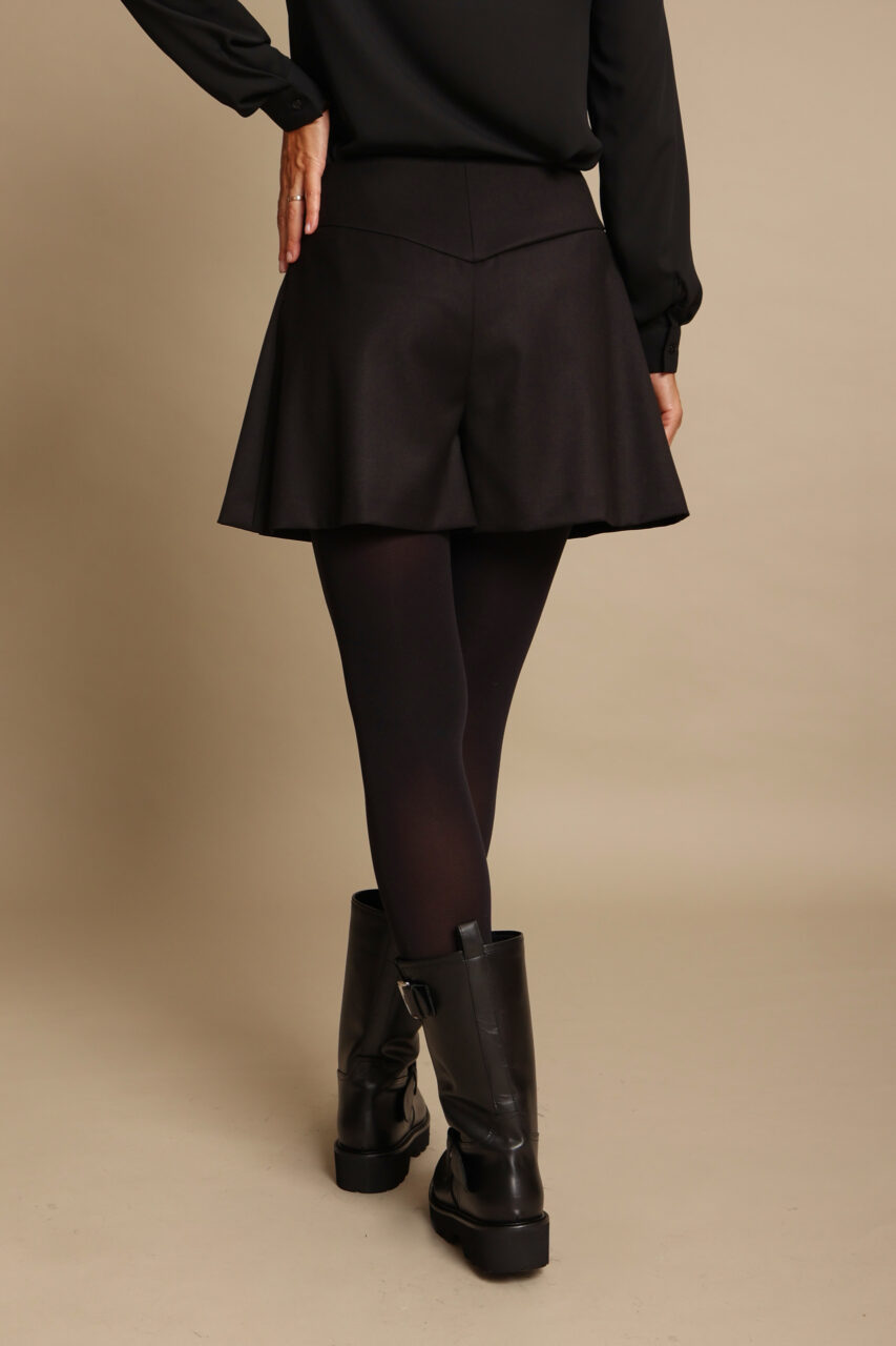 FW26 210