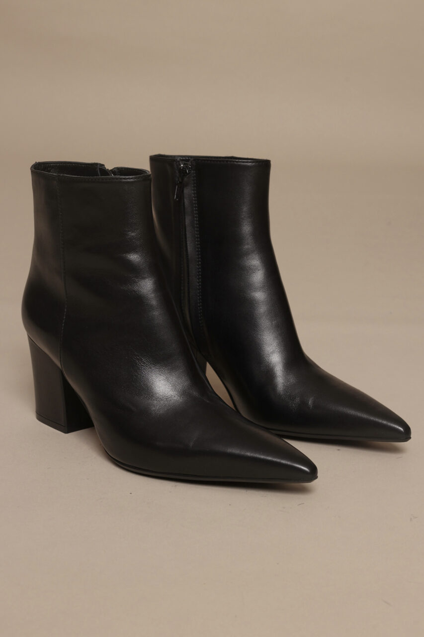 FW26 64